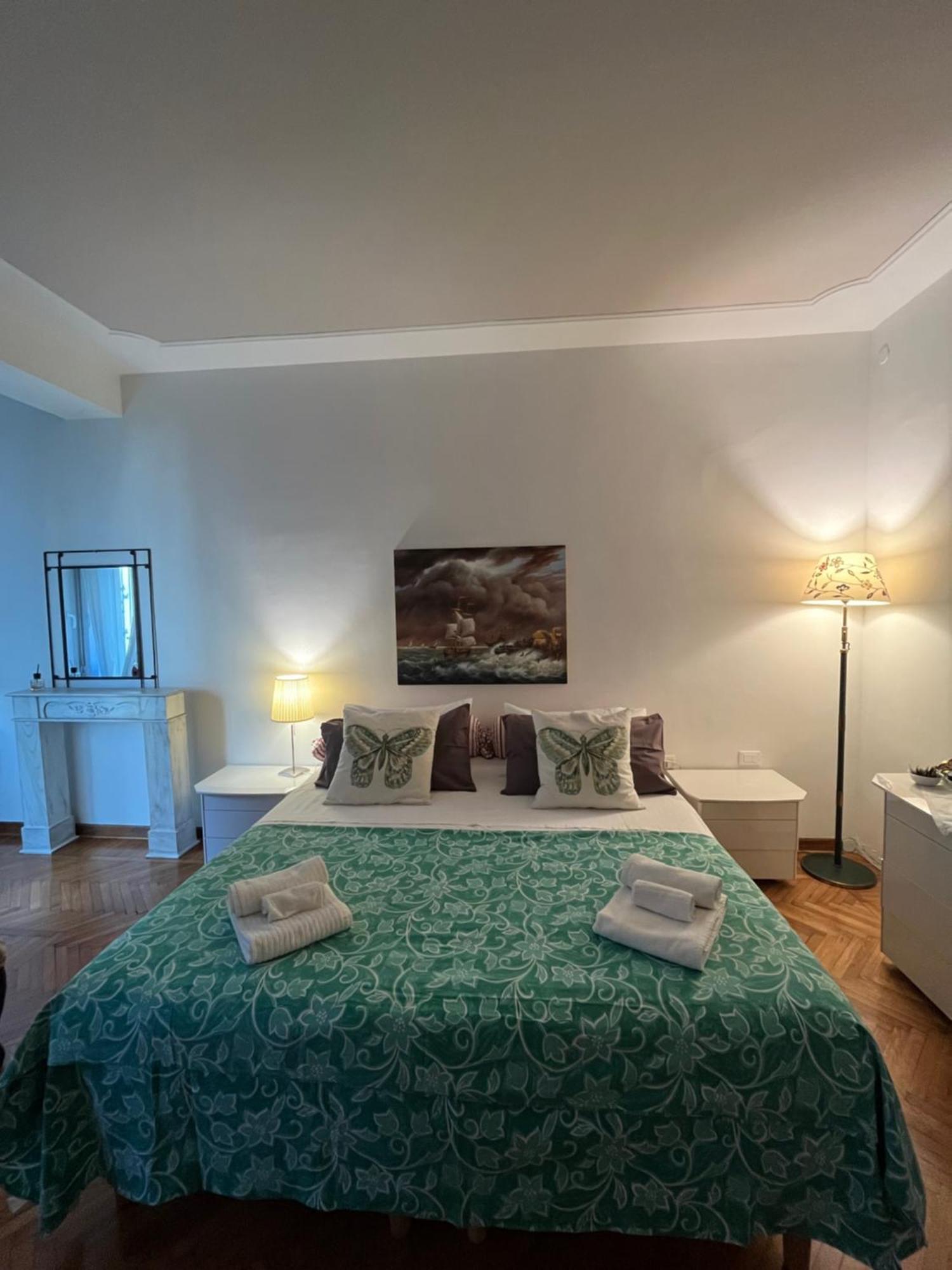 Residenza Delle Farfalle-Tripla Con Bagno Privato E Matrimoniale Con Bagno Condiviso Padua Buitenkant foto